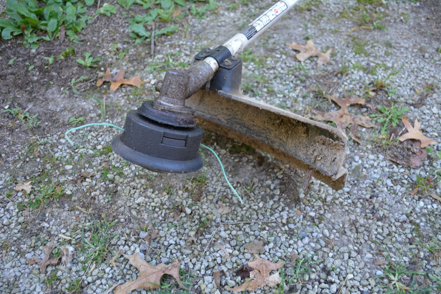 John Deer Gas Line Trimmer T105S EBTH